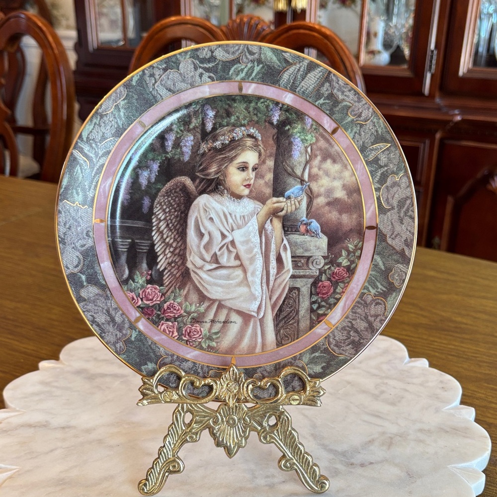 The Bradford Exchange Angelic Plate with Gold Accents~Charity